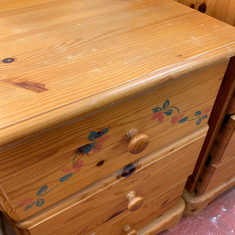 Bedside cabinet