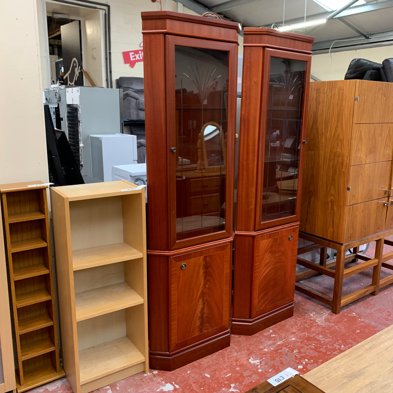 Display cabinet