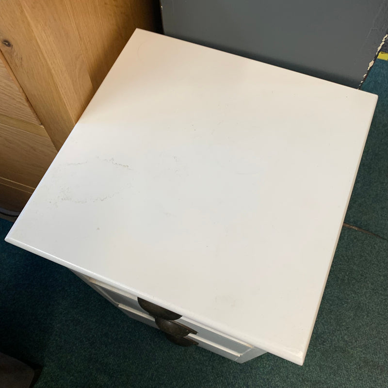 Bathroom cabinet