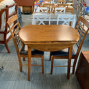 Butterfly table and chairs