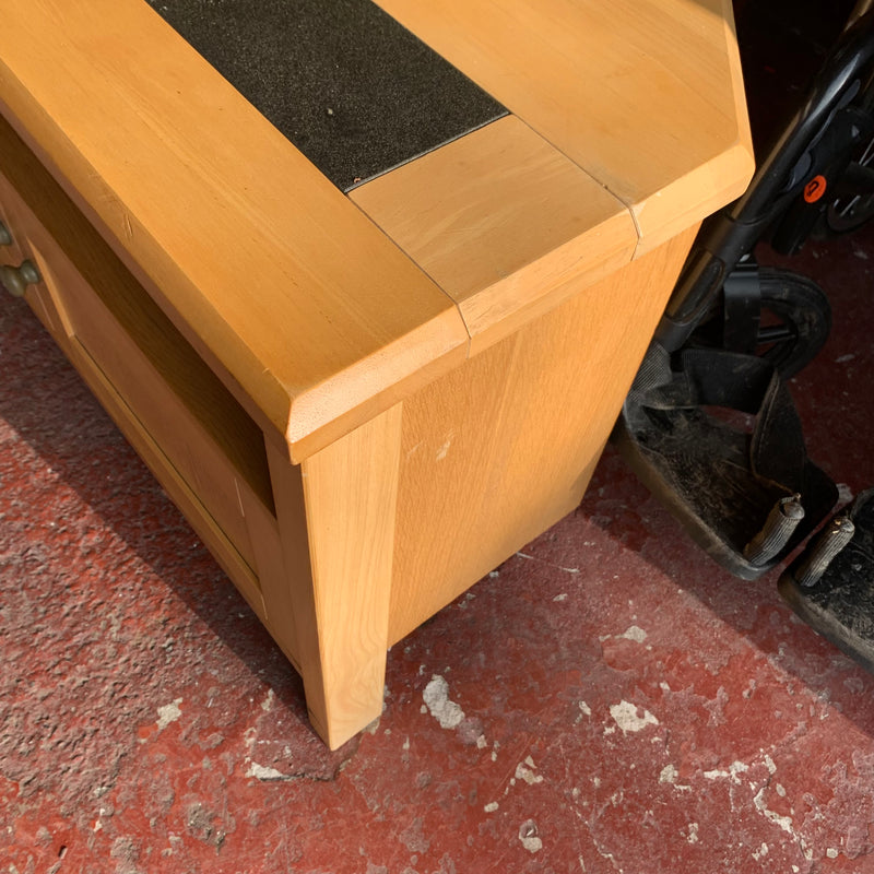 TV cabinet