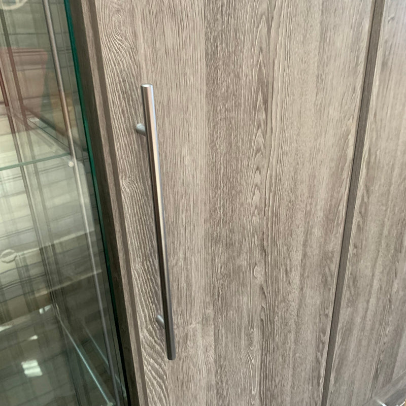 Single wardrobe
