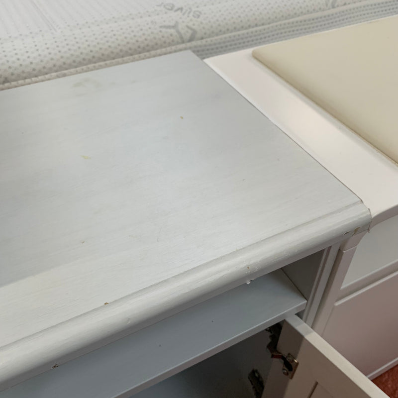 Bedside cabinet