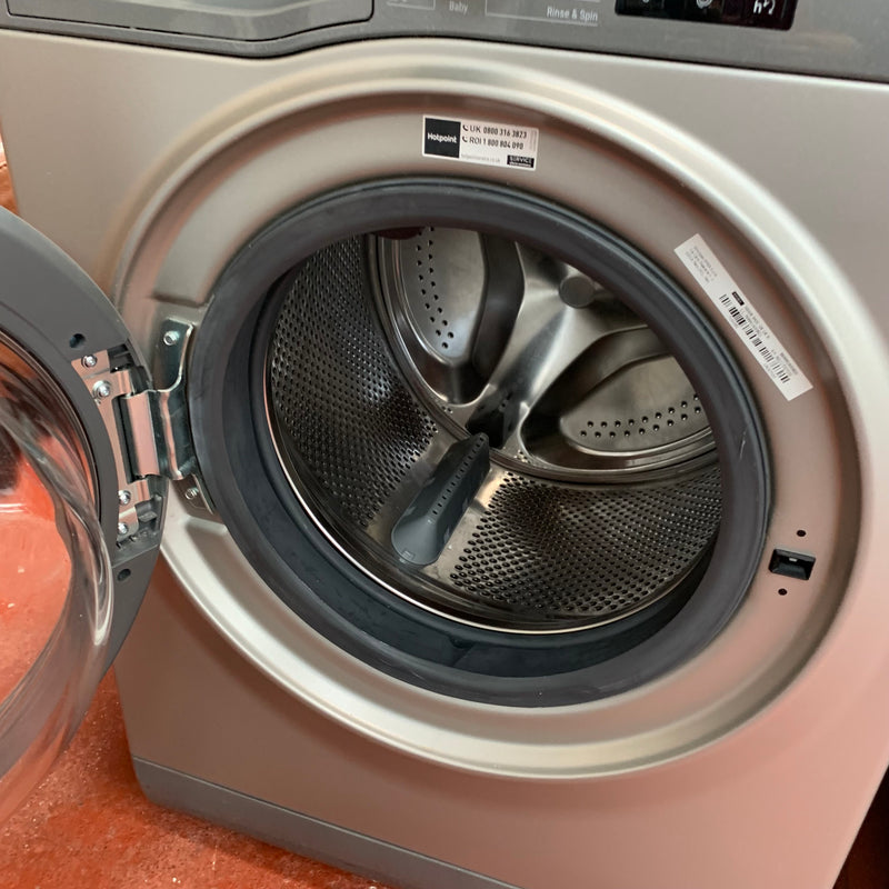 HOTPOINT washing machine