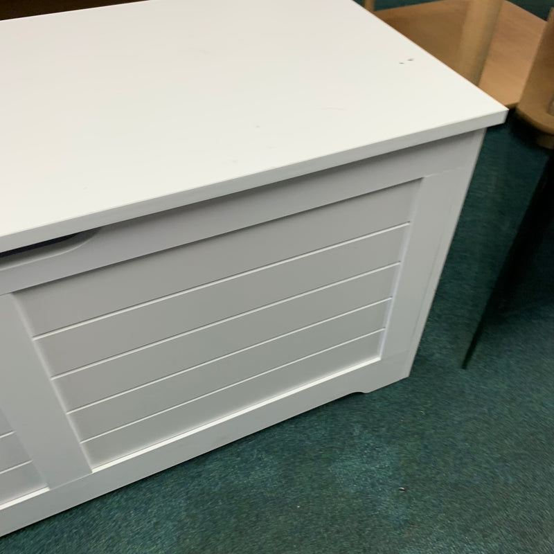 Blanket box
