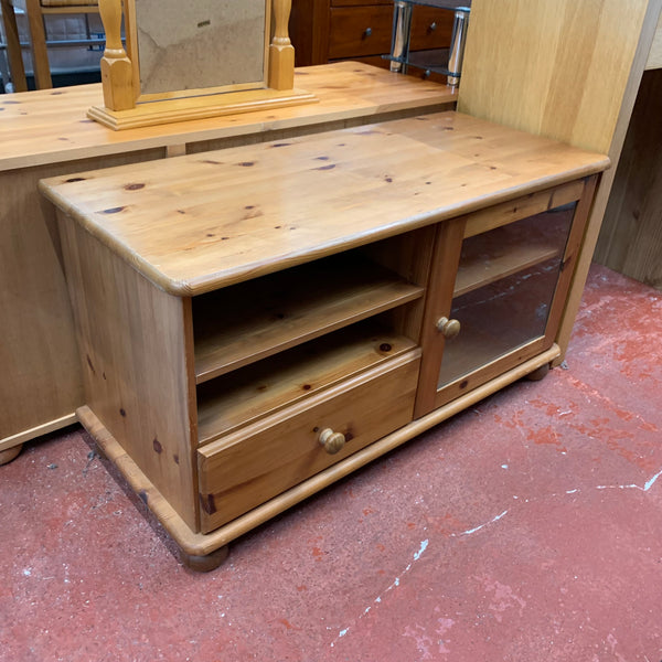 TV cabinet