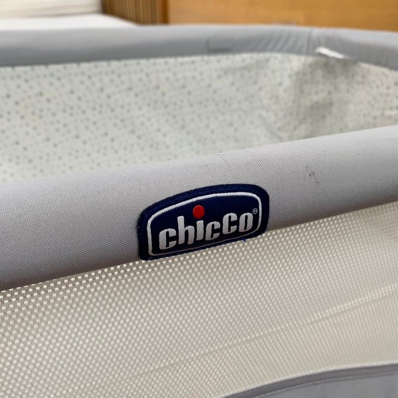 CHICCO crib