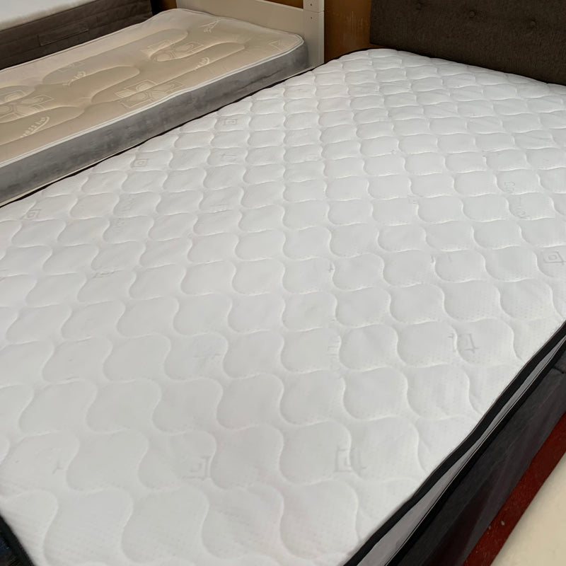 Queen size bed