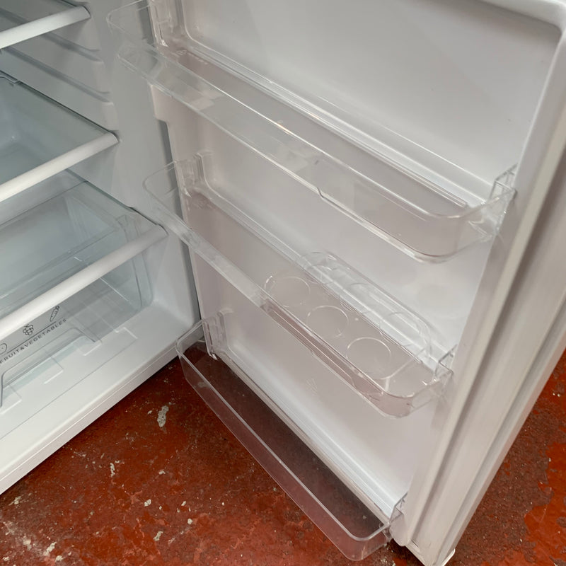 BUSH fridge