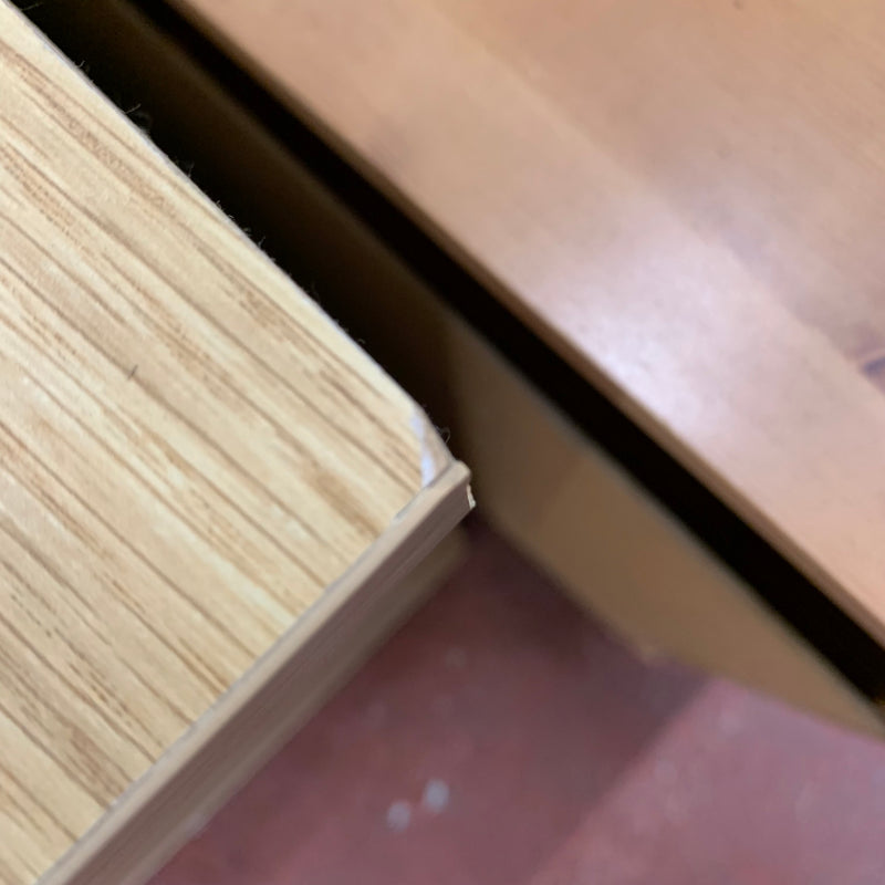 Side cabinet