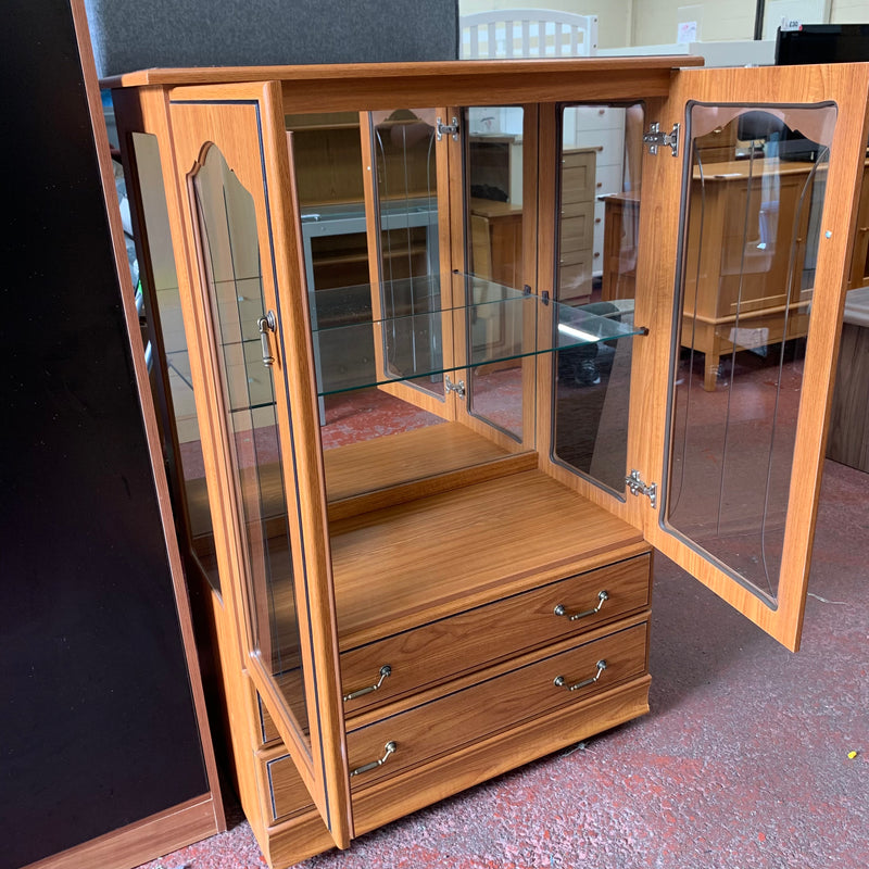 Display cabinet
