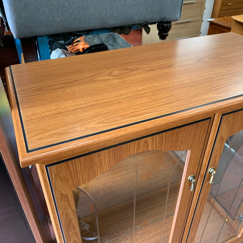 Display cabinet