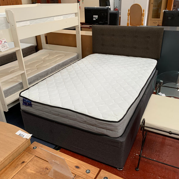 Queen size bed