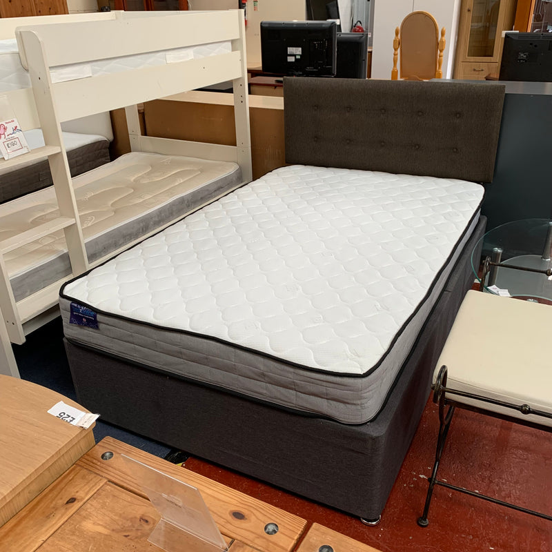 Queen size bed