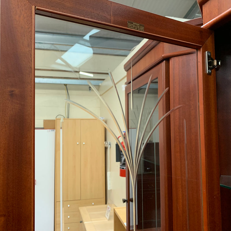 Display cabinet