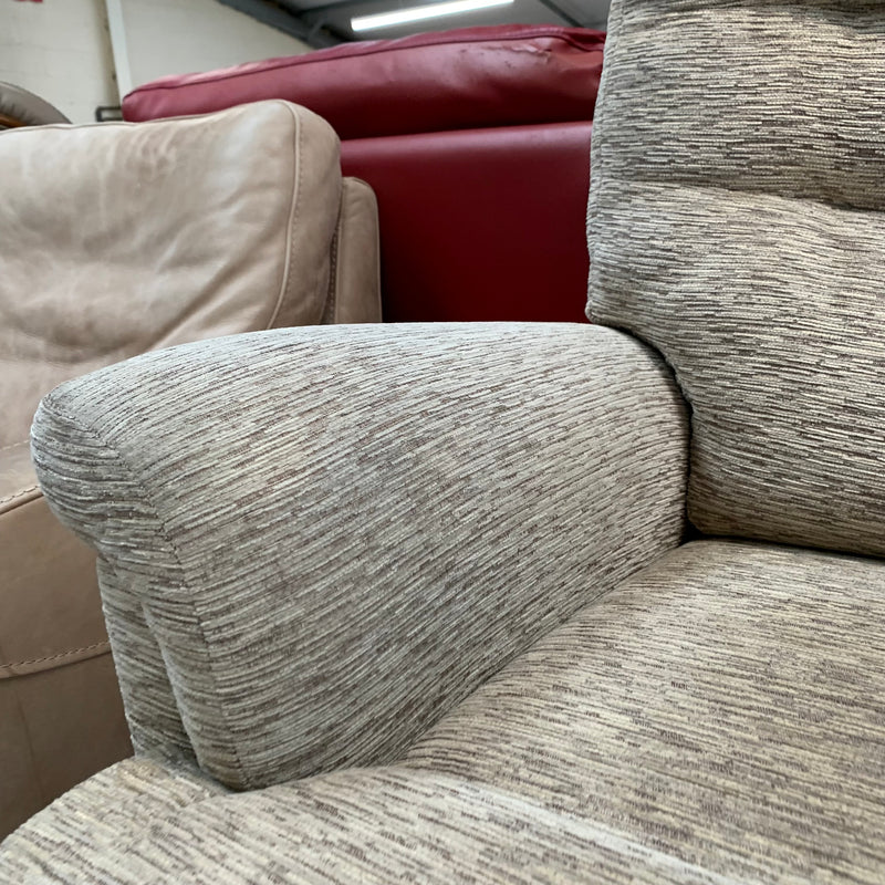 Rise and recliner armchair