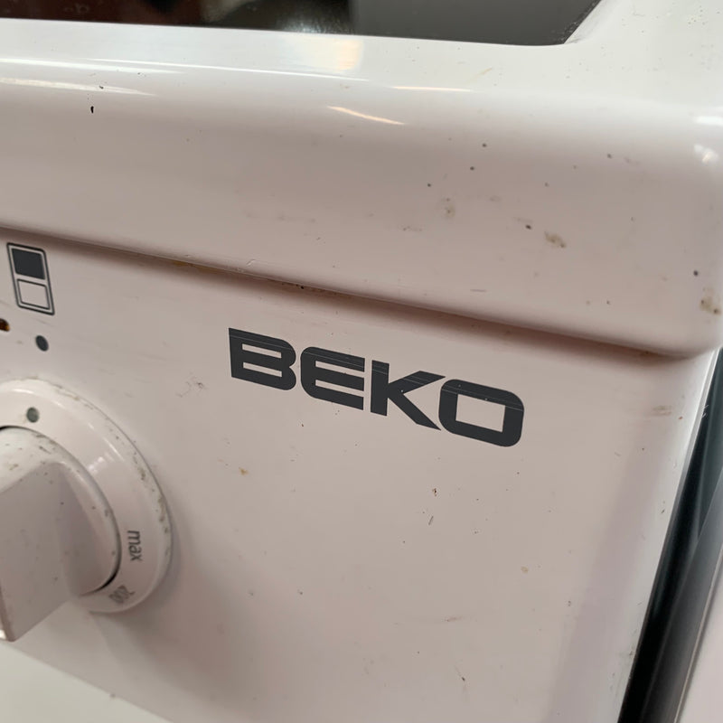 BEKO cooker