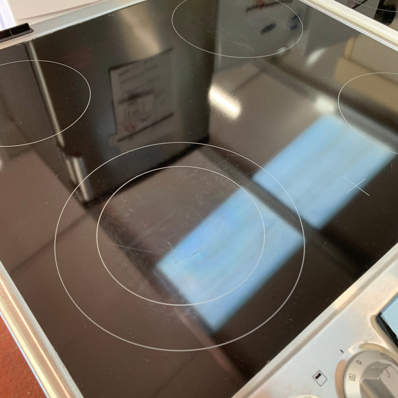 AEG cooker