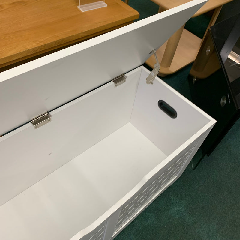 Blanket box