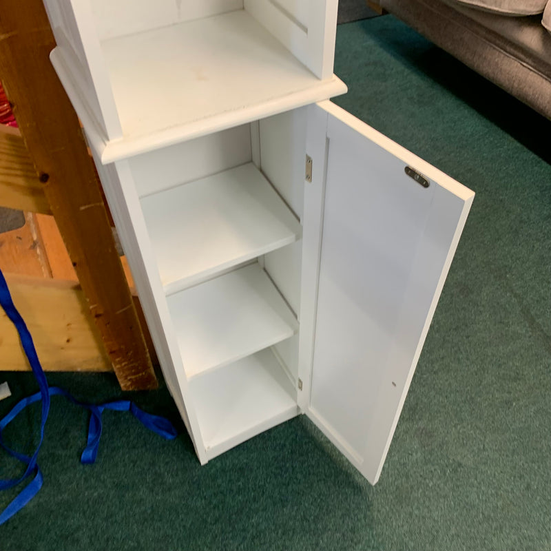 Bathroom cabinet