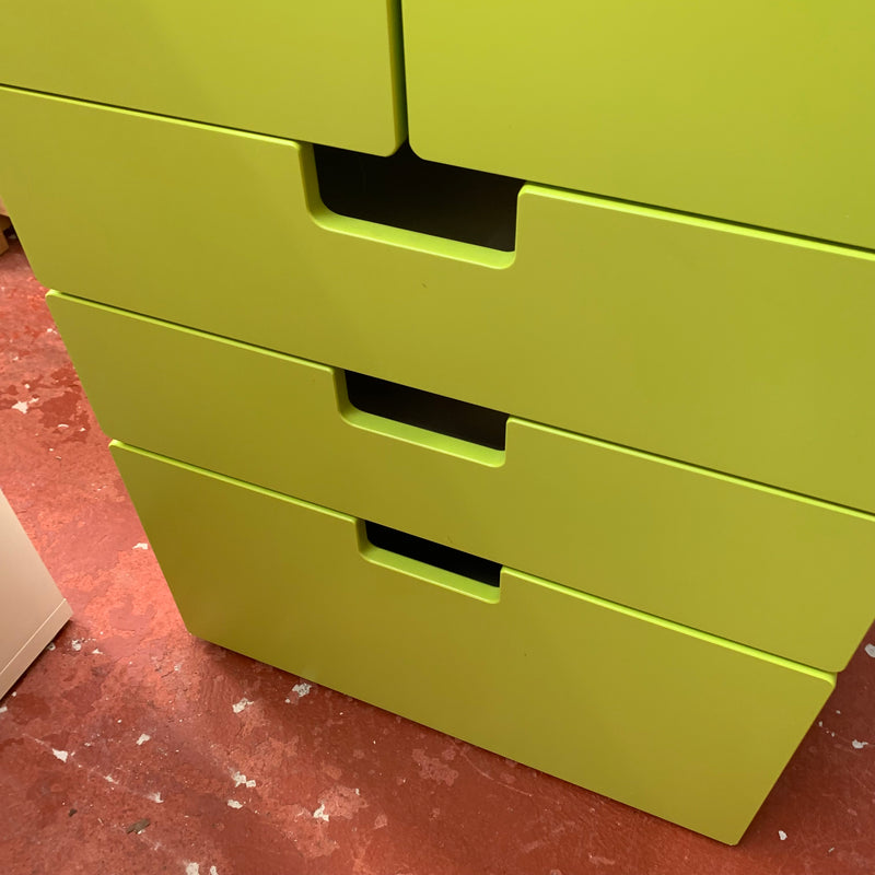 Kids wardrobe