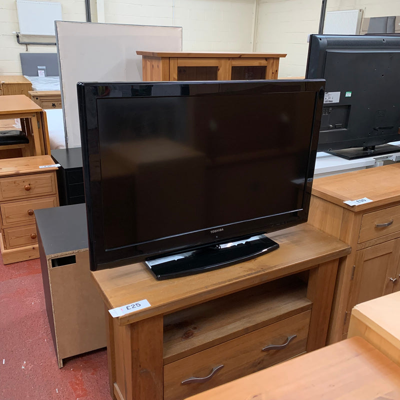 TOSHIBA TV
