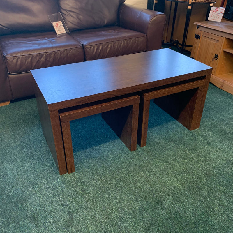 Coffee table set