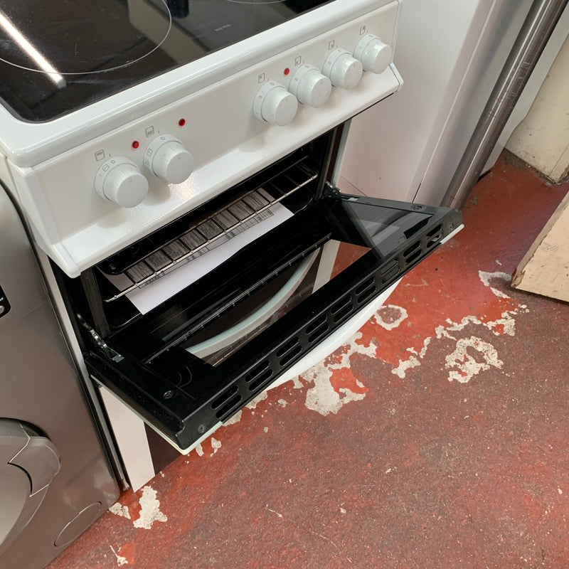 LOGIK cooker