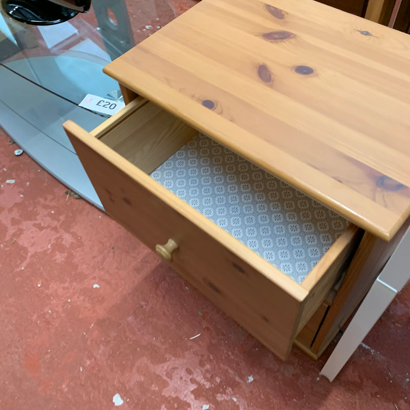 Bedside cabinet