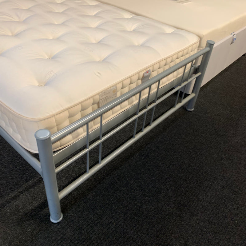 Double bed