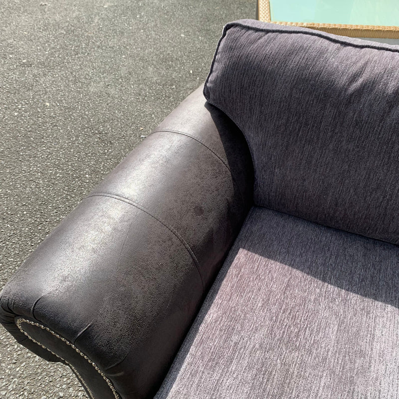 Cuddle chair