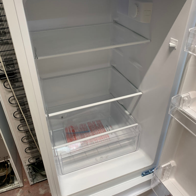 LOGIK fridge freezer