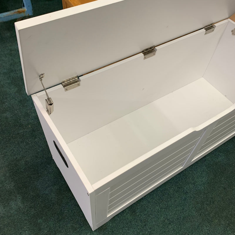 Blanket box