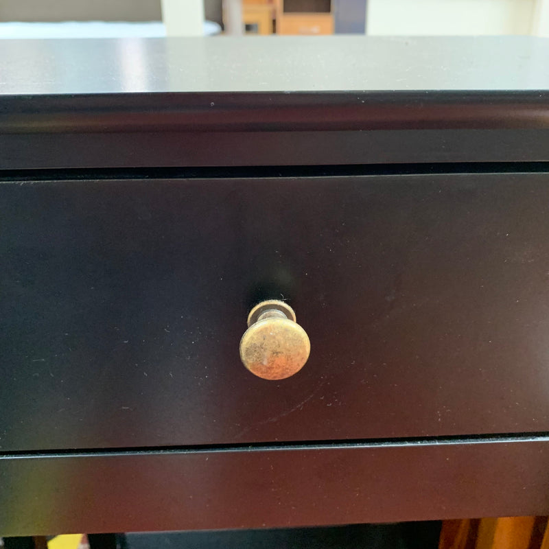 Bedside cabinets