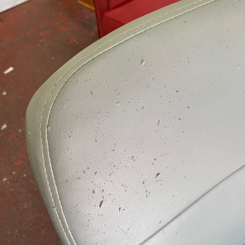 Desk chair