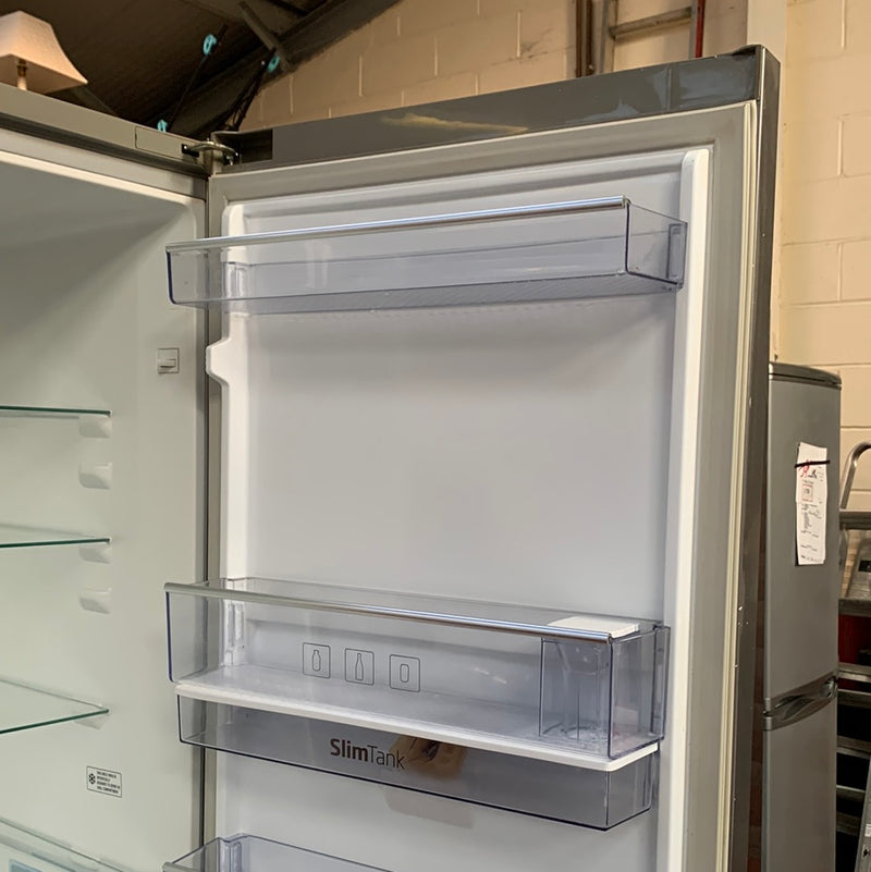 BEKO fridge freezer with water dispenser