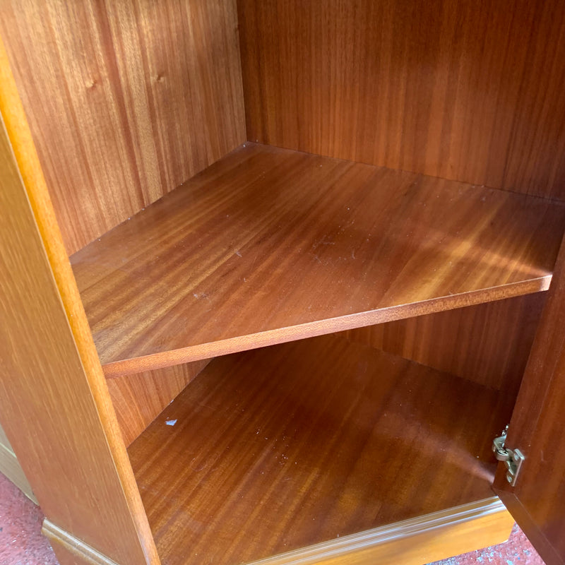 Display cabinet