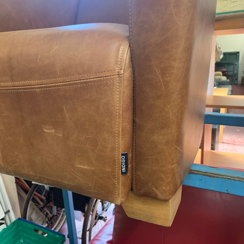 Tub chair