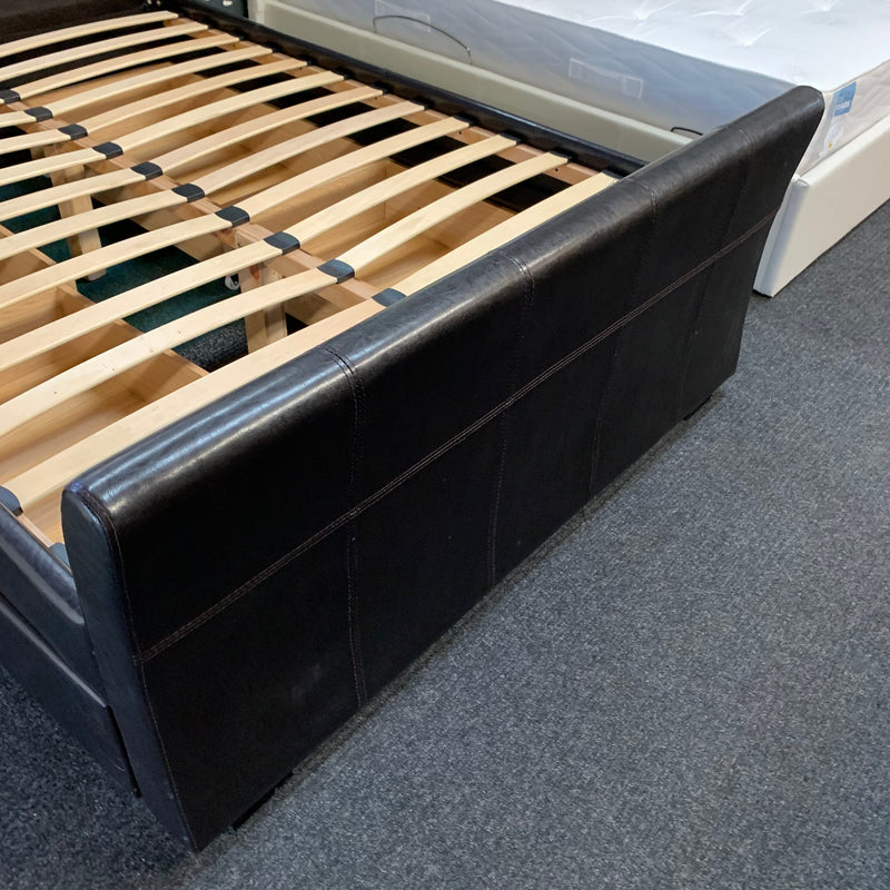Double bed base