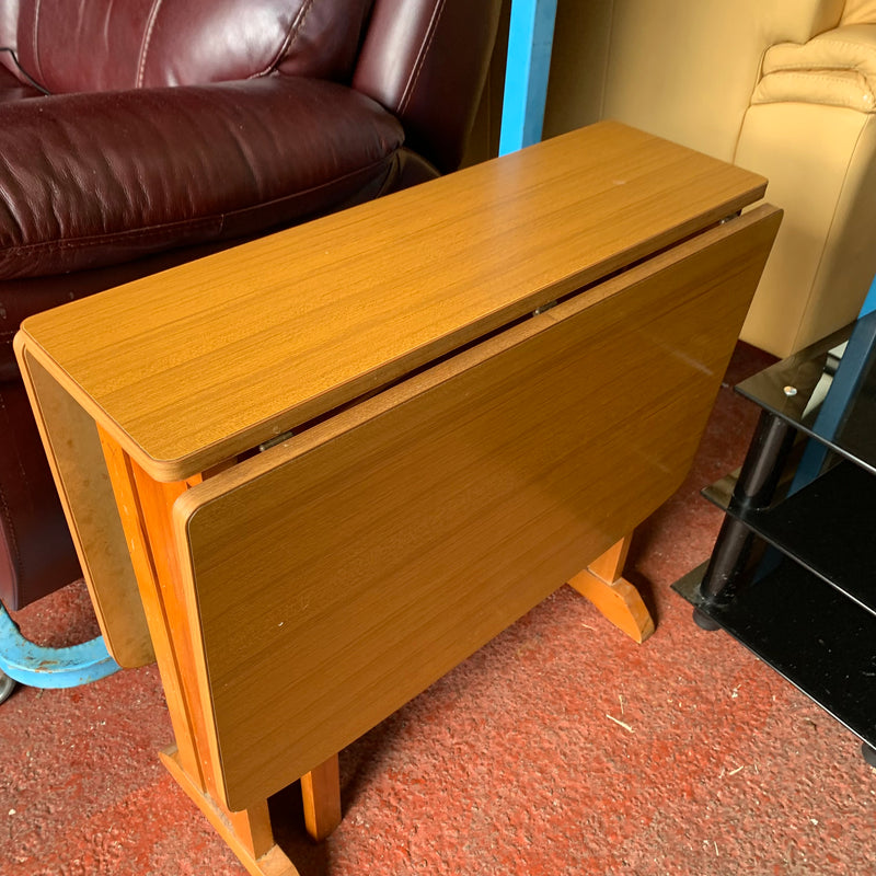 Butterfly table