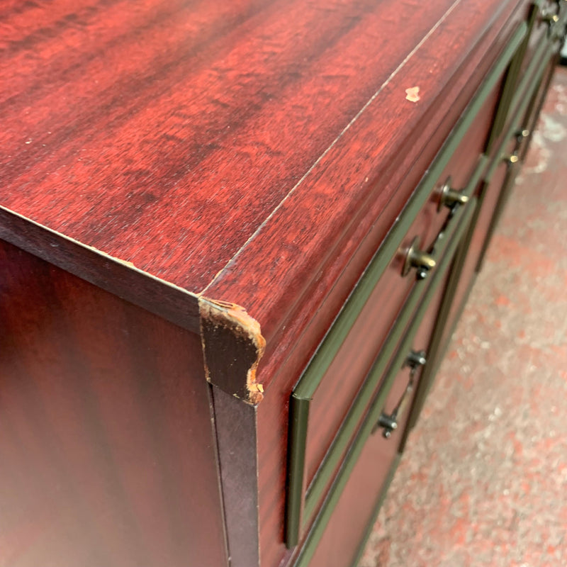 Sideboard