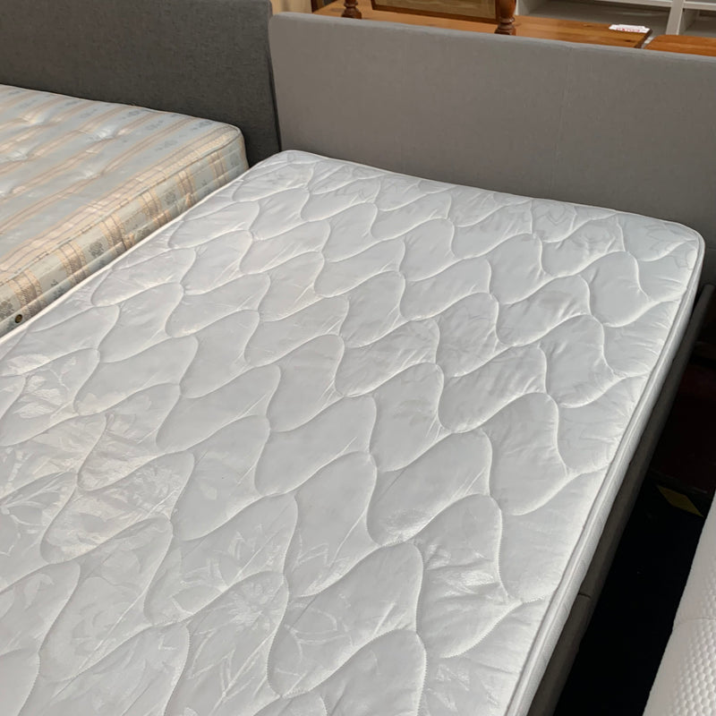 Queen size bed