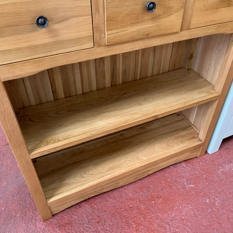 Shelving unit