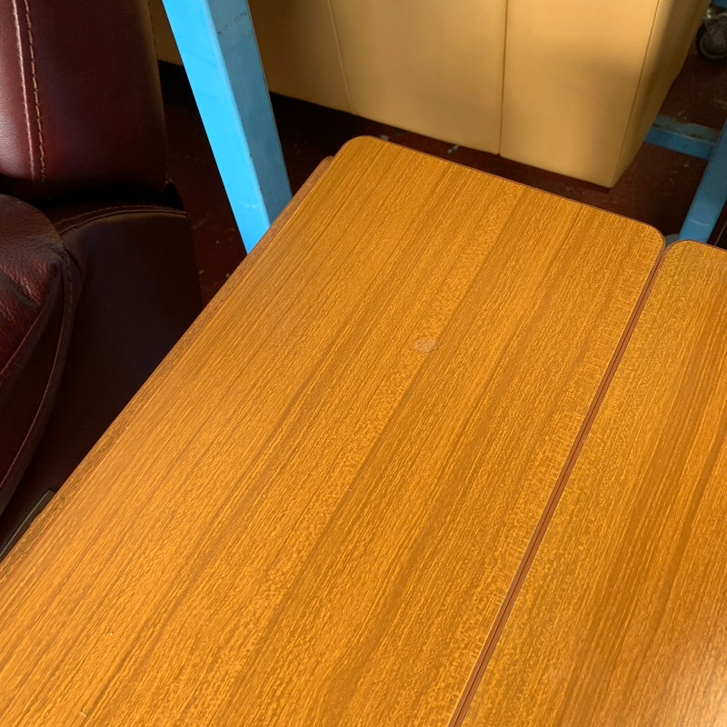 Butterfly table