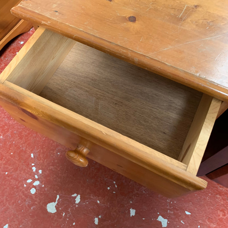 Bedside cabinet