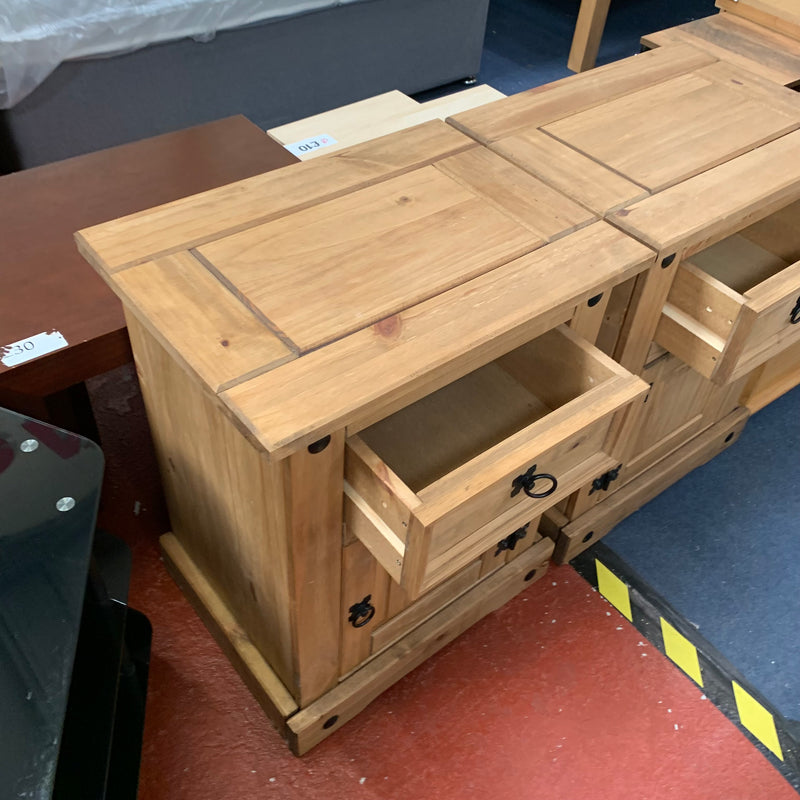 Bedside cabinets