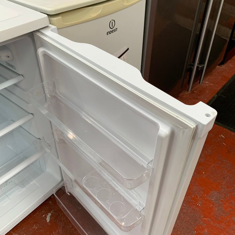 BUSH fridge