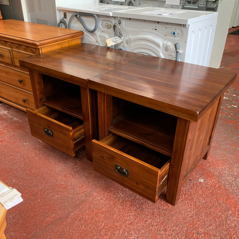 Bedside cabinets