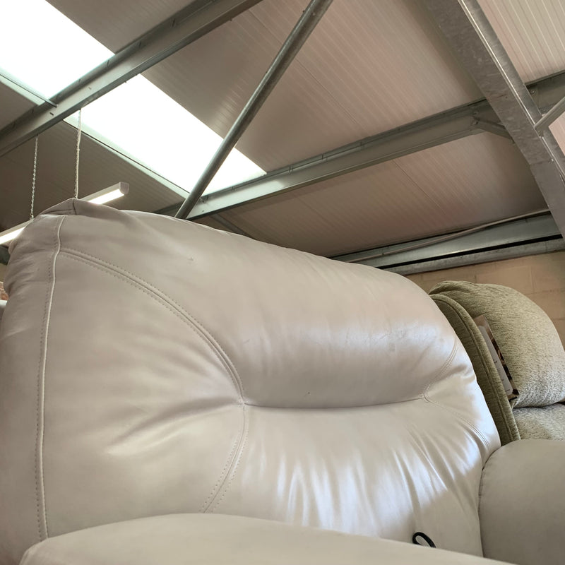 Recliner armchair
