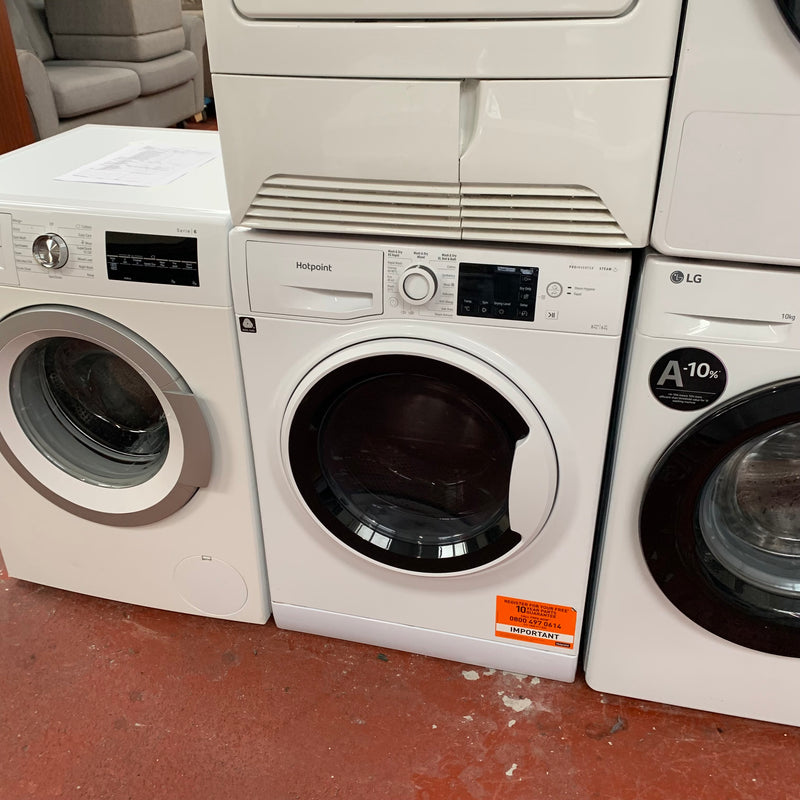 HOTPOINT washer dryer
